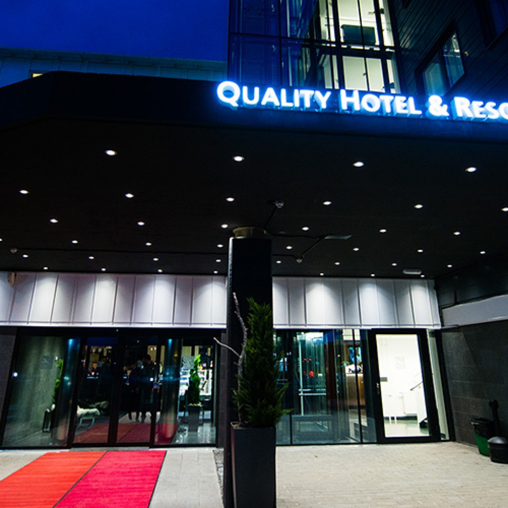 Quality Hotel Lapland är ett konferens- och familjehotell i centrala Gällivare med den norrländska naturen inpå knuten.