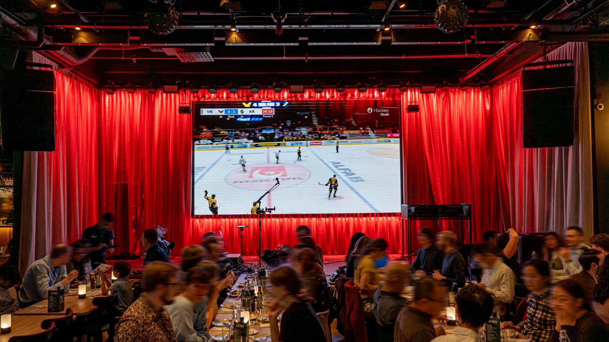 olearys-main-room-003-copy